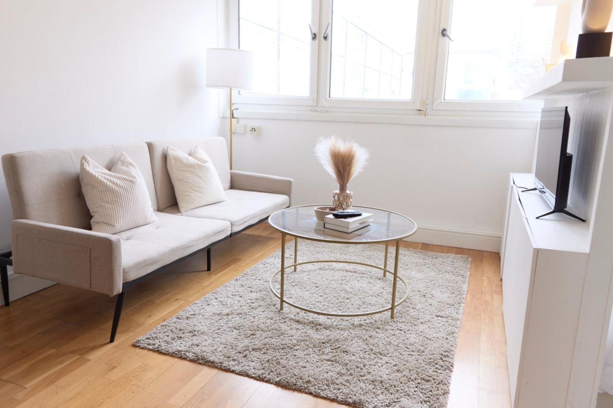 Appartement In Angel. *